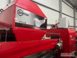 Sprzedam kompletna linie sortownicza 4 ścieżki z 2012 roku( pracowała 3-4 sezony ), wodny rozładunek robot z automatycznym podawanie...