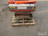 Witam, sprzedam podsiewacz do nawozu i mikrcoganulatu 8 sekcji marki Agro-Pom.
