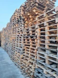 Sprzedam drewniane palety 120x100.
