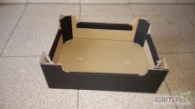 Sprzedam karton czarny z narożnikami wymiar 40x30x14, używane pod śliwkę 6kg luz,
