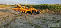 Agregat bezorkowo podorywkowy ROLY PLOWLESS X 300