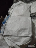 Używane worki big bag po granulatach PE. Wymiary 190/97/97 cm. Bez stabilizatorów, dwa leje, cztery uchwyty.
