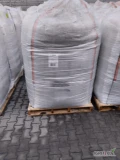 Używane worki big bag po granulatach PE, wysokość 200/100/100 cm. Bez stabilizatora, cztery uchwyty, dwa wąskie leje. Suche, czyste,....