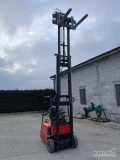 Sprzedam linde e15 maszt 4,80
