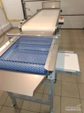 Sorter do selekcji i kalibracji owoców borówki amerykańskiej cena 25.000 zł brutto. Faktura VAT
