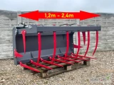 Krokodyl obornika łyżko-krokodyl na euro-ramke 1,2m - 2,4m -PROMOCJA-
