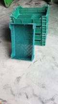 Sprzedam  skrzynki plastikowe bekuplast w ilość około 600sztuk  wymiary 60×40×15.Praktycznie nowe uzywane jeden sezon.