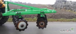 sprzedam bronę talerzową zawieszaną 4 sekcyjna bomet 2,7 m  rok produkcji 2016 użytkowana w małym gospodarstwie  cena 7 000 zł...