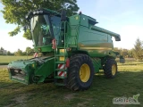 Kombajn zbożowy John Deere T560
