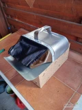 Witam, mam do zaoferowania profesjonalne i sprawdzone zbieraczki do jagód, borówki. szerokości 25cm 165zł lub 30cm w cenie...