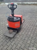 Sprzedam wózek firmy BT 2010rok z uszkodzoną baterią , po zamontowaniu drugiej wszystko działa . Stan rolek oraz koła napędowego dobry...