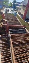 Sprzedam kombajn do cebuli duży kosz sprawny nowe paski klinowe. 663312114
