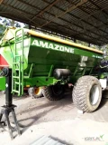 ROZSIEWACZ AMAZONE ZG-B Precise. 5,5 TON z wałkiem przekaźnika mocy. Rok produkcji 2011. Szerokość robocza 24m. Stan dobry.
