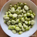 Naszykuję bób na świeżo. Ilość do uzgodnienia (max 300kg). 
