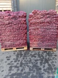 Witam sprzedam buraczki czerwone kaliber 6-10 opakowanie worek szyty10 kg duże ilości możliwość zrobienia innego kalibrazu cena 1zl kg...