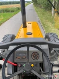 Witam sprzedać ciągnik renault 90.34 z 1995 roku na silniku MWM . Ciągnik mechaniczny bez elektroniki rewers , półbieg , dwa...